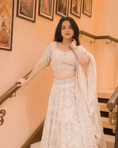 Escort Service In Mul